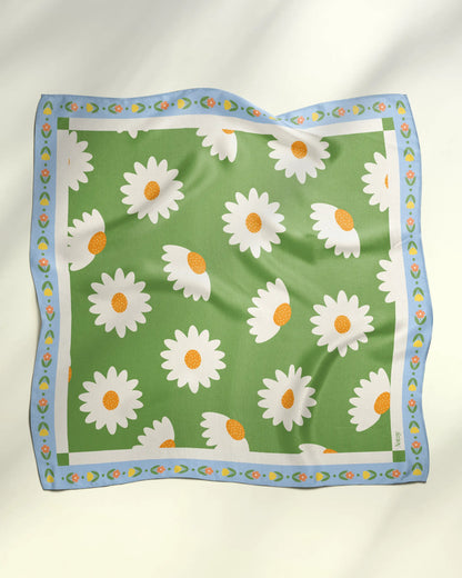 Dancing Daisies Scarf
