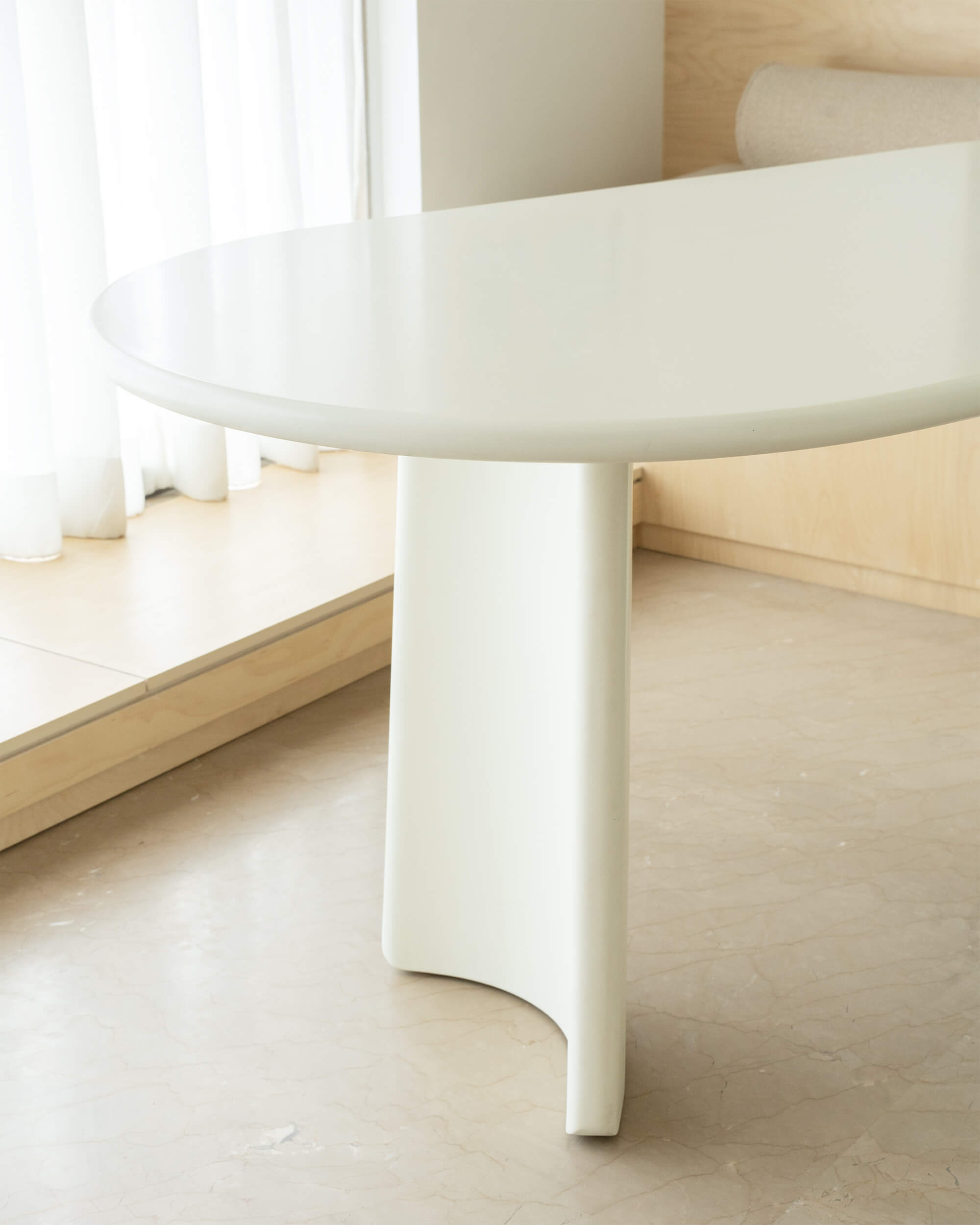 Nougat Table - Lilac